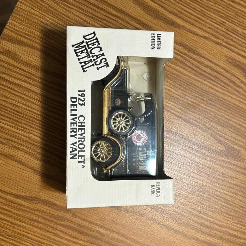 Recast metal replica bank delivery van
